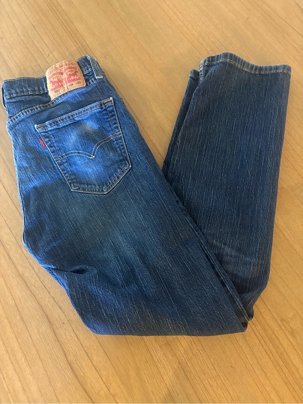 Levi's 505 Men's  Classic Dark Blue Jeans - Back Pocket Red Tab 34x32
